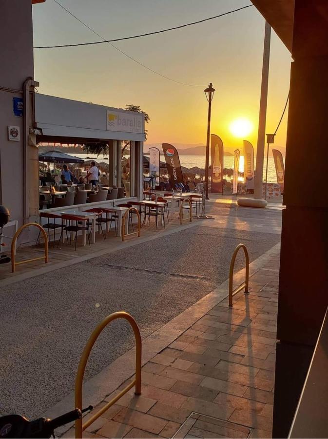 Rika's Luxury Seaside Апартаменты